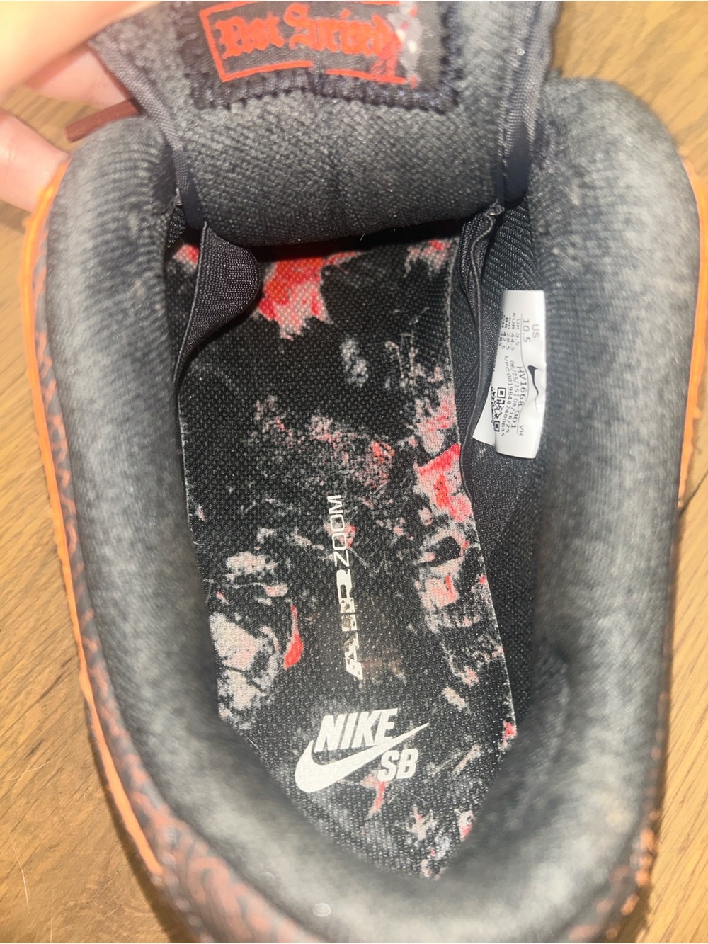 Nike SB Dunk Low Pro PRM Riot Skateshop Dark Smoke Gray Krampus Orange Size10.5 - Picture 7 of 16